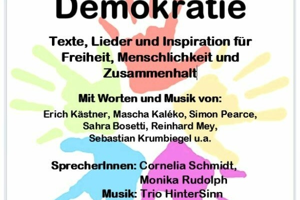 Plakat der B�rgerinitiative f�r Toleranz und Demokratie - bunte Handabdr�cke formen einen Kreis, darin die Veranstaltungsinfos in schwarzer Schrift.